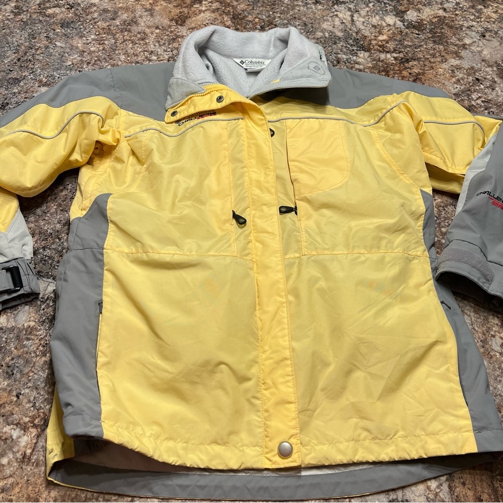 Columbia Challenger Series Snowboard Ski Jacket with Liner